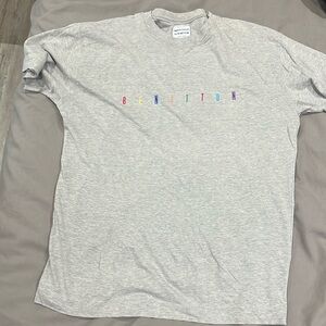 Vintage United Colors of Benetton grey size L embroidered crewneck t shirt